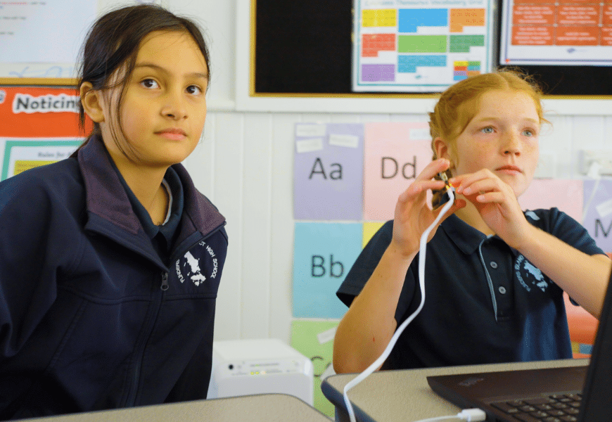 Students from Flinders Island using Bitlink's Internet of Things Kit